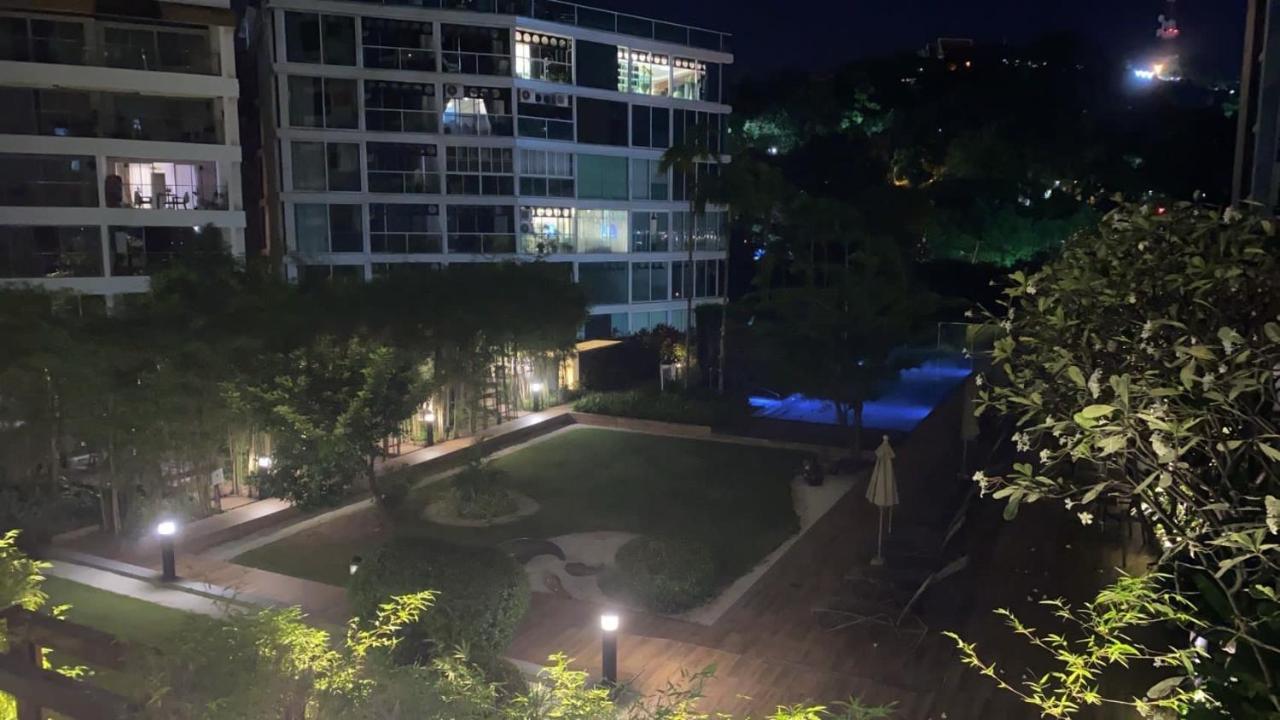 Unixx Condo Pattaya Near Walking Street エクステリア 写真
